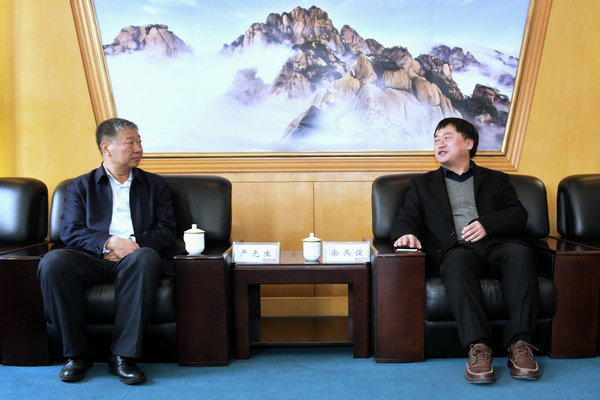 中国地质科学院与122cc太阳集成游戏官方网站矿集区立体探测重点实验室建设验收工作顺利完成