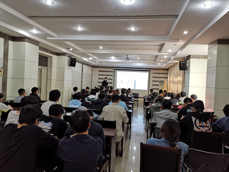 122cc太阳集成游戏官方网站举办首届“安徽省地质学拔尖学生培养基地”学业奖学金颁发仪式暨学长交流会活动